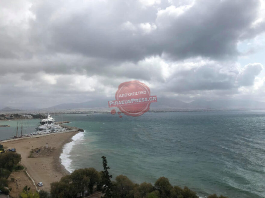 Καιρός στην Αθήνα - Κακοκαιρία Ιανός:  Ισχυρά φαινόμενα από τη νύχτα - Δείτε χάρτες