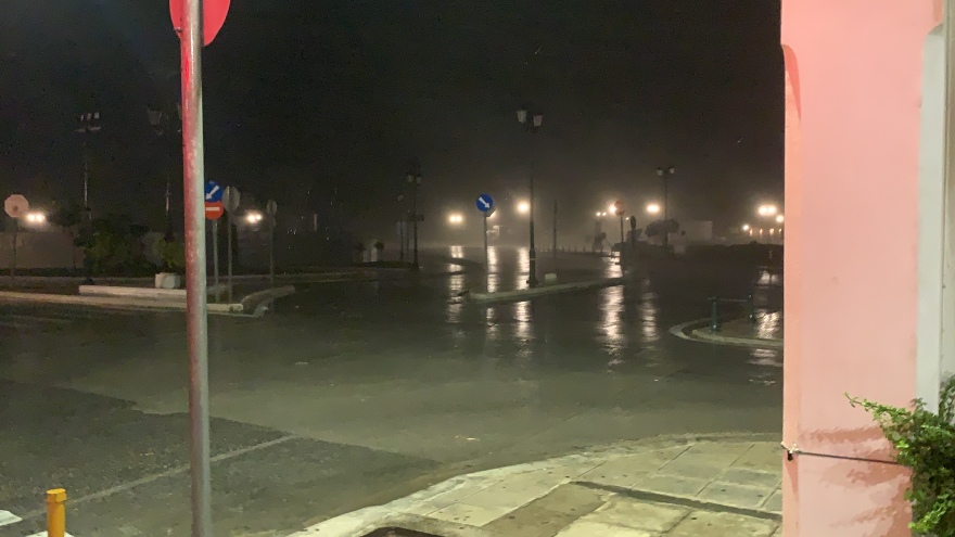 Κακοκαιρία Ιανός: Πού βρίσκεται ο κυκλώνας - Προβλήματα σε Κεφαλονιά, Ζάκυνθο, Ιθάκη