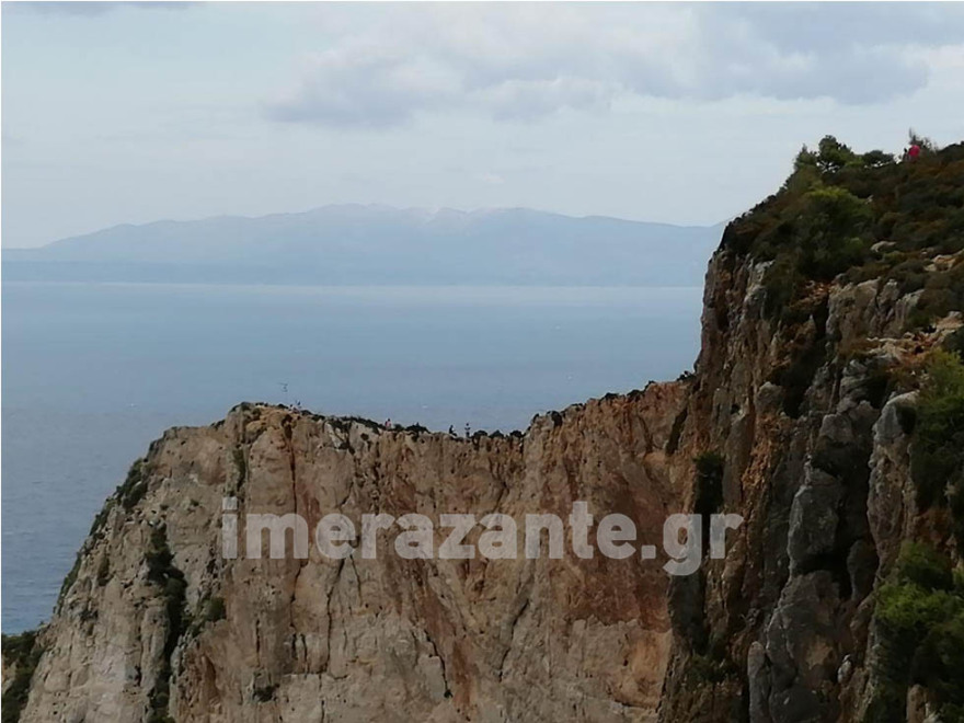 Φωτογραφίες από Ζάκυνθο: Ο Ιανός δεν πείραξε το Ναυάγιο 