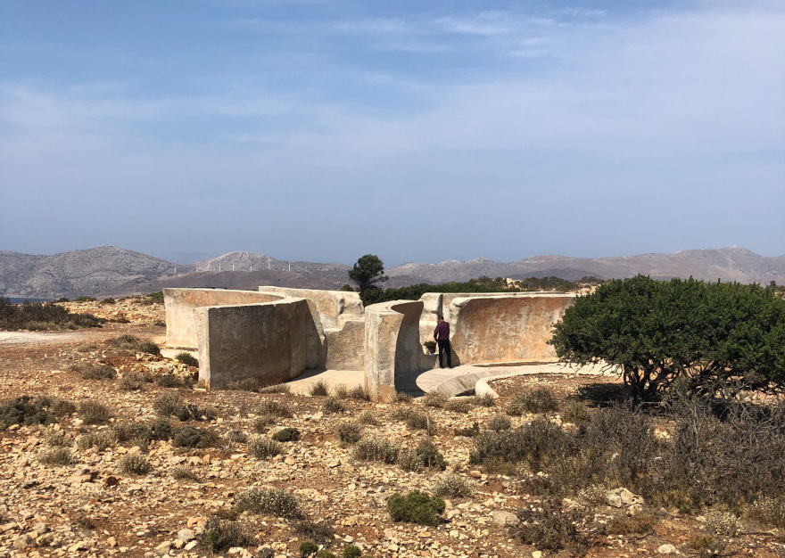 Στη Λέρο η Μενδώνη: Νησί με ιδιαίτερο πολιτιστικό απόθεμα - Η μοναδικότητα του Λακκιού