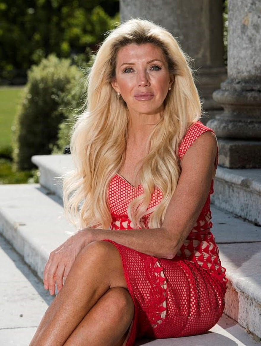 Κορωνοϊός - Μάσκες: Ποια είναι η «πιο επικίνδυνη γυναίκα της Μεγάλης Βρετανίας»