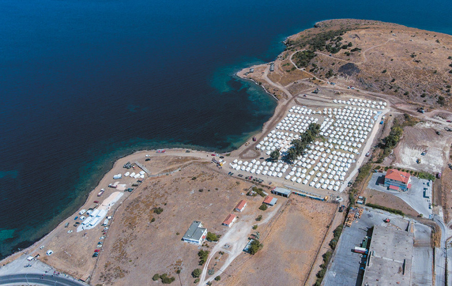 Μιχάλης Χρυσοχοΐδης στο ΘΕΜΑ: Θα κάτσω στη Μόρια μέχρι να βάλουμε τάξη, όπως στα Εξάρχεια