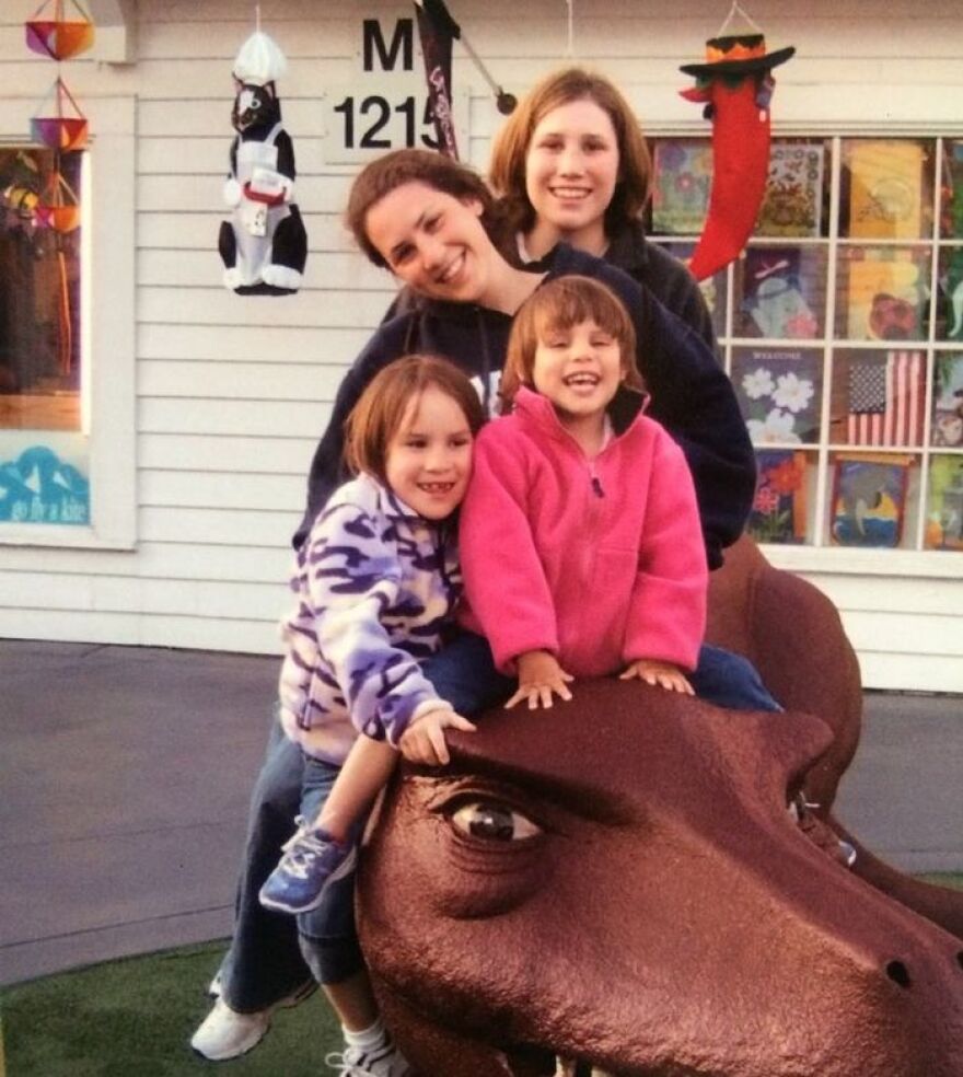 ΗΠΑ: Θύμα του κορωνοϊού 28χρονη γιατρός στο Χιούστον (φωτογραφίες)