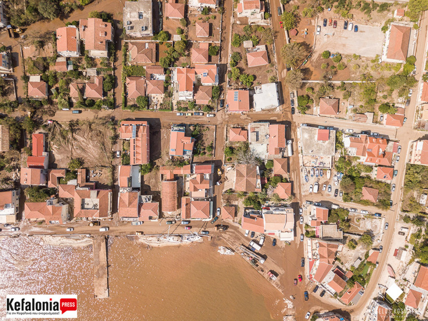 Κεφαλονιά: Εικόνες βιβλικής καταστροφής σε Άσσο και Αγία Ευφημία – Φωτογραφίες από drone 