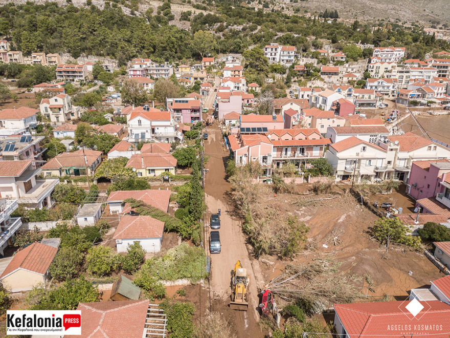 Κεφαλονιά: Εικόνες βιβλικής καταστροφής σε Άσσο και Αγία Ευφημία – Φωτογραφίες από drone 