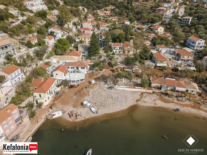 Κεφαλονιά: Εικόνες βιβλικής καταστροφής σε Άσσο και Αγία Ευφημία – Φωτογραφίες από drone 