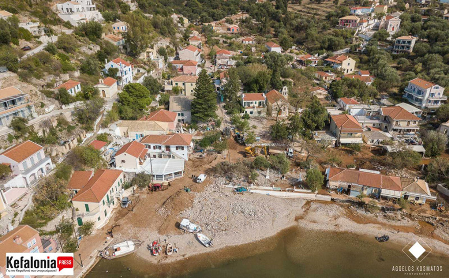 Κεφαλονιά: Εικόνες βιβλικής καταστροφής σε Άσσο και Αγία Ευφημία – Φωτογραφίες από drone 