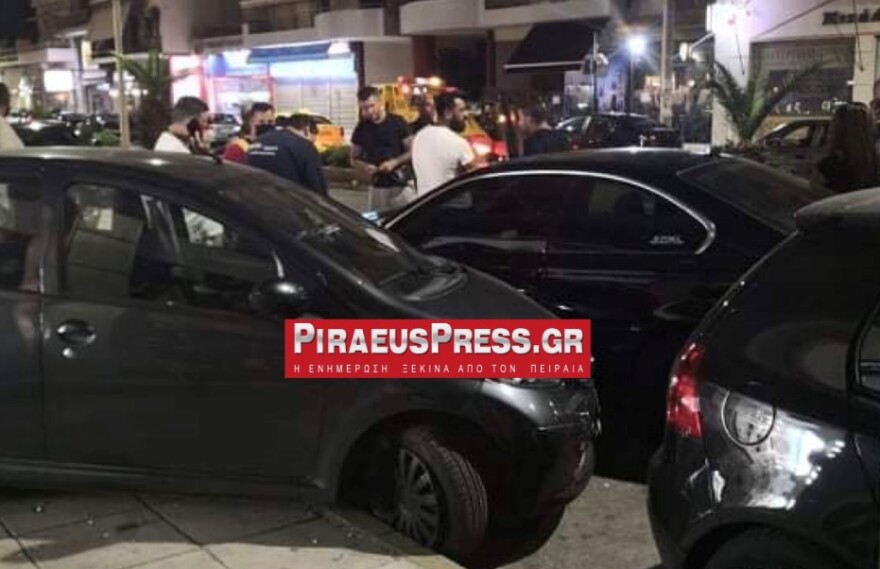 Τροχαίο ατύχημα στα Καμίνια του Πειραιά (φωτογραφίες)