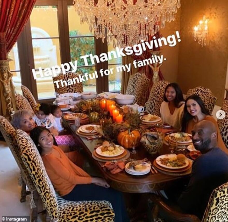 Βανέσα Μπράιαντ: «Εγώ πενθώ και η μαμά μου έχει το θράσος να δίνει συνέντευξη στην τηλεόραση»