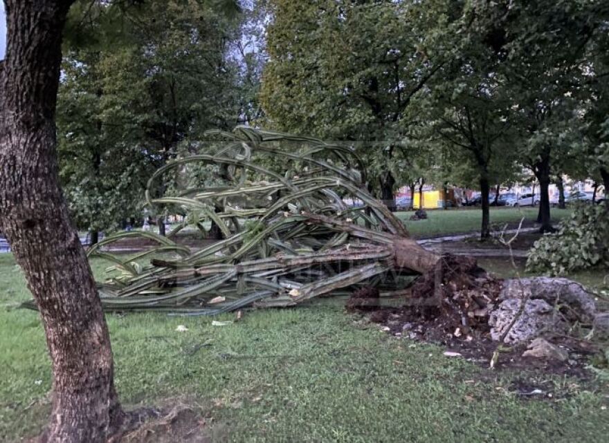 Καιρός: Κακοκαιρία στην Κέρκυρα με καταιγίδες - Δείτε φωτογραφίες