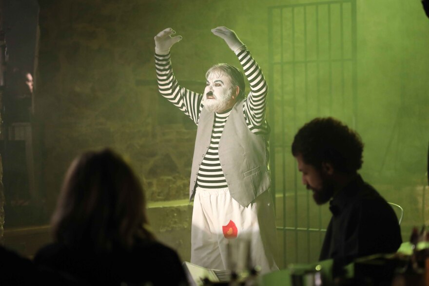 «Το Καφέ της Χαράς»: Όλες οι απίθανες εξελίξεις του αυριανού πρώτου επεισοδίου - Δείτε φωτογραφίες