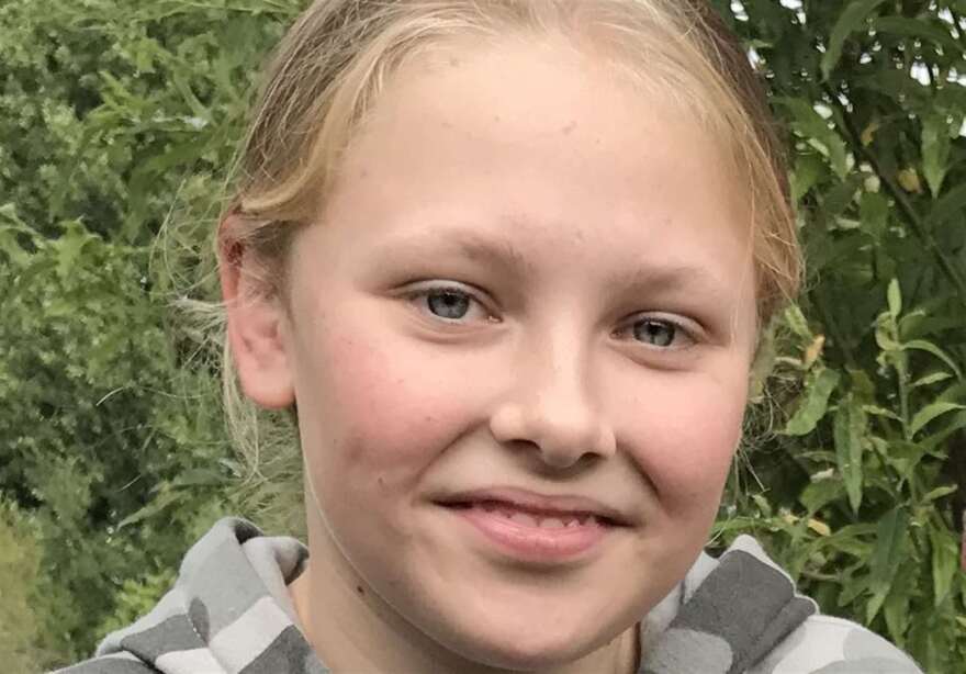 Έφηβη Βρετανή αυτοκτόνησε πηδώντας μπροστά σε τρένο μετά από «πείραγμα» για τον χωρισμό της 