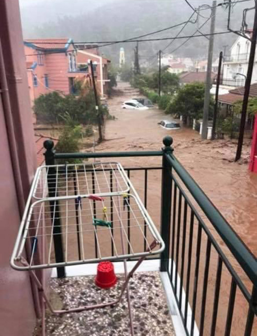 Οι Ελληνοαμερικανίδες που μάζεψαν 13.000 ευρώ για τους πληγέντες στην Κεφαλονιά