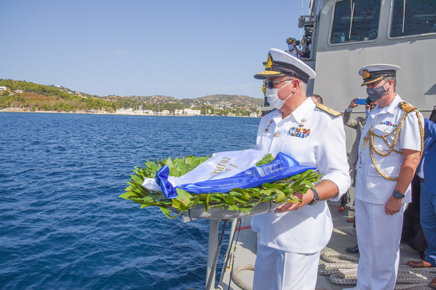 Λέρος: Τελετή για την 77η επέτειο από τη βύθιση του αντιτορπιλικού «Βασίλισσα Όλγα»