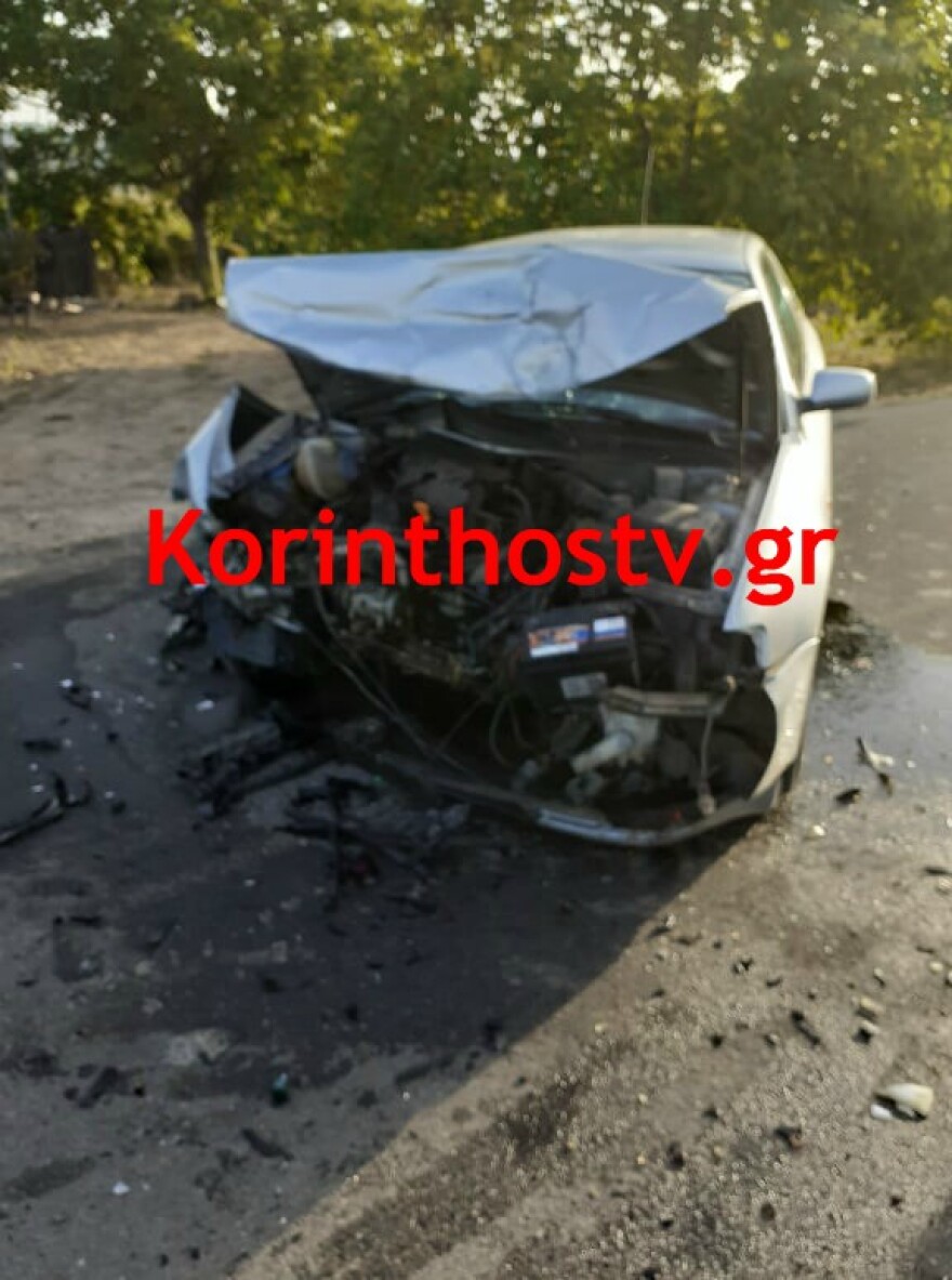 Νεμέα: Ένας νεκρός και 8 τραυματίες σε τροχαίο δυστύχημα - Δείτε φωτογραφίες