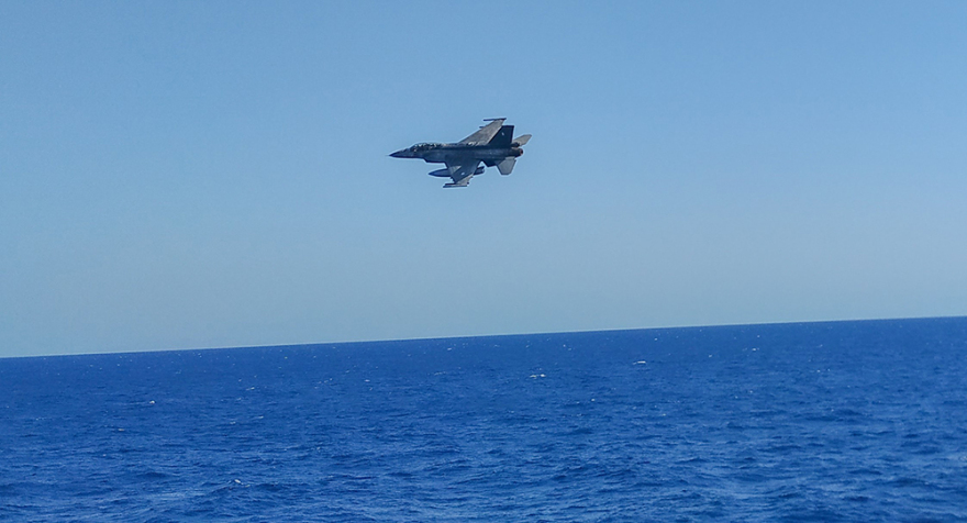 Εντυπωσιακό βίντεο από τις ασκήσεις των Ενόπλων Δυνάμεων Ελλάδας-Αραβικών Εμιράτων