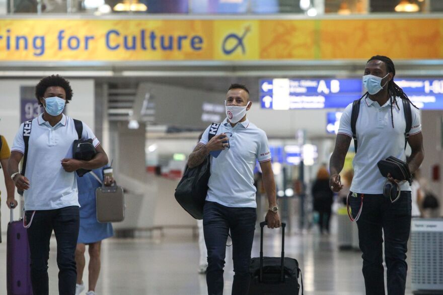 Champions League: Πέταξε στην Κύπρο για την πρόκριση ο Ολυμπιακός