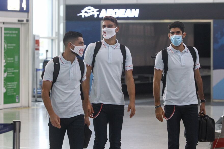 Champions League: Πέταξε στην Κύπρο για την πρόκριση ο Ολυμπιακός