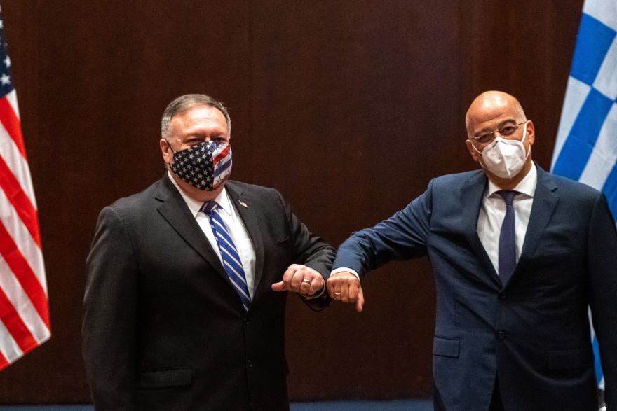 Στην Ελλάδα ο Πομπέο: «Είμαι ενθουσιασμένος που επέστρεψα» - Βλέπει τον Δένδια στην Θεσσαλονίκη