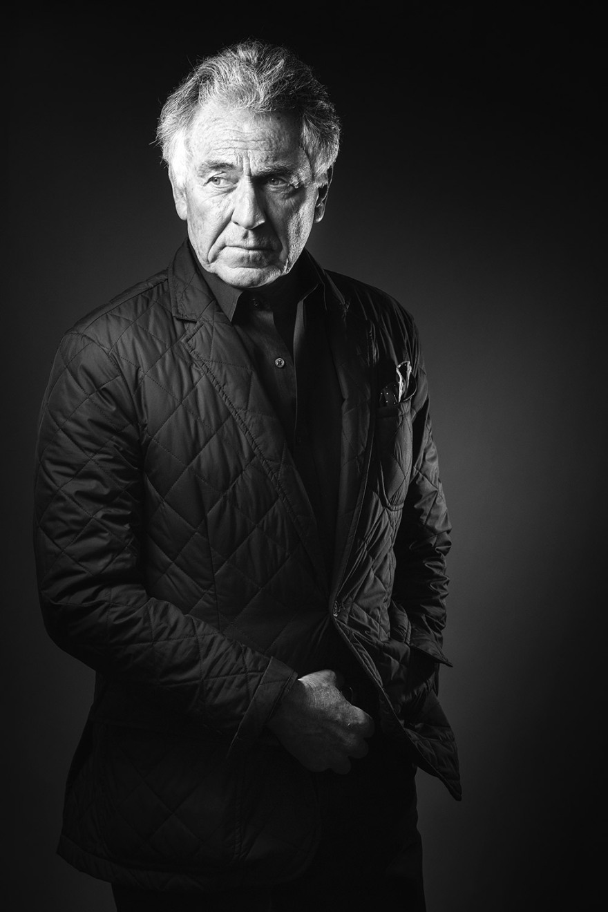 Κάρλα Μπρούνι: Ερωτικό τρίγωνο με πατέρα και γιο για τη σύζυγο του Σαρκοζί