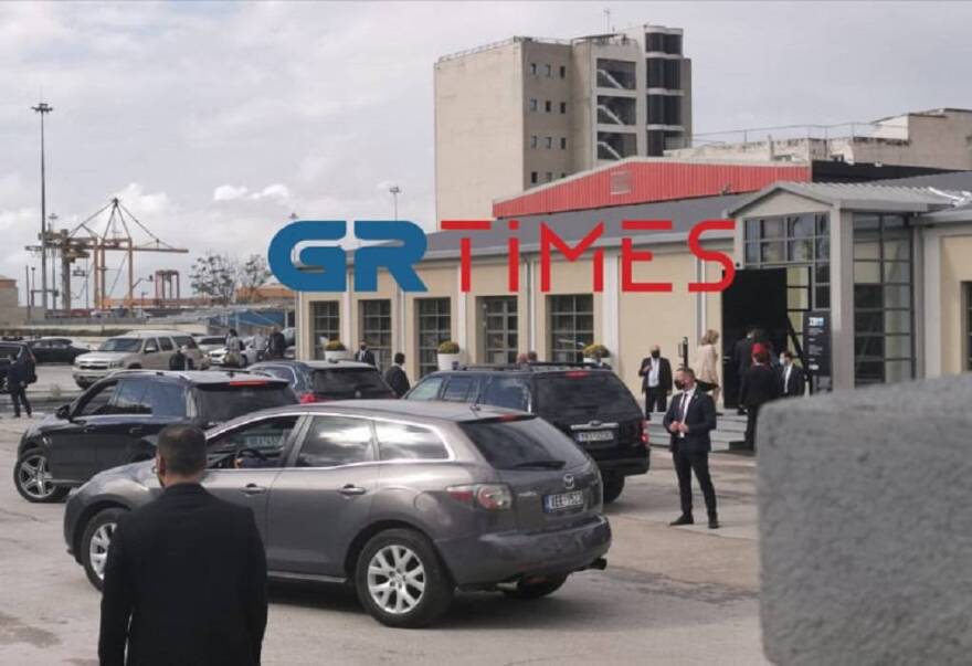 Θεσσαλονίκη: Δρακόντεια μέτρα ασφαλείας για την επίσκεψη Πομπέο - Πράκτορες, ελικόπτερα και άντρες στις ταράτσες (φωτό)