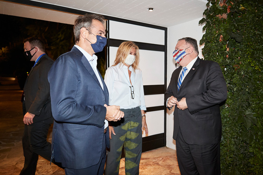 Γιατί ο Πομπέο επέλεξε να μην ταξιδέψει στην Τουρκία - Δείτε βίντεο από την επίσκεψη στα Χανιά