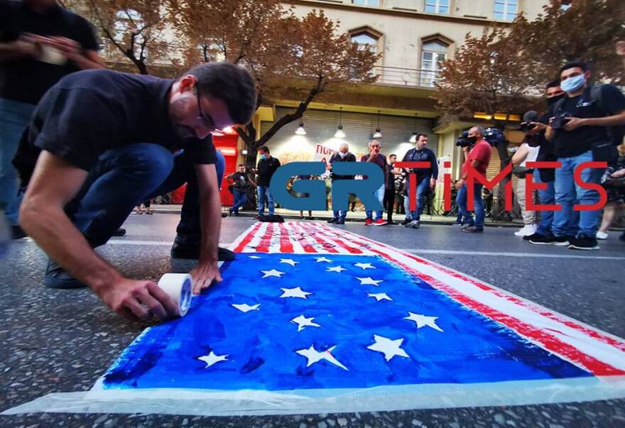 Επεισόδια και χημικά κοντά στην πρεσβεία των ΗΠΑ στην Αθήνα