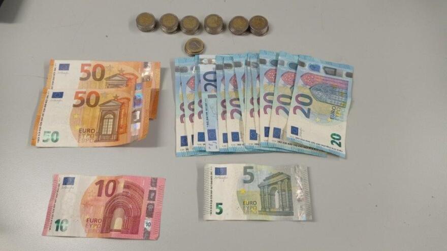 Τρεις συλλήψεις για διακίνηση λαθραίων τσιγάρων - Κατασχέθηκαν πάνω από 7.000 πακέτα