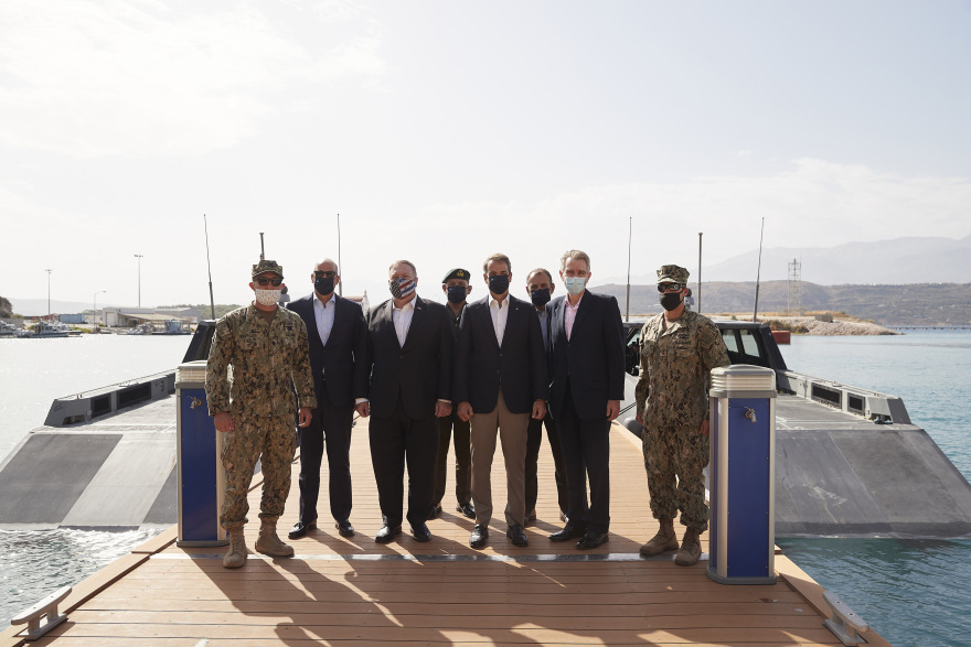 Τα τρία «δώρα» Πομπέο στον Μητσοτάκη - Η βάση της Σούδας και τα μηνύματα στην Τουρκία