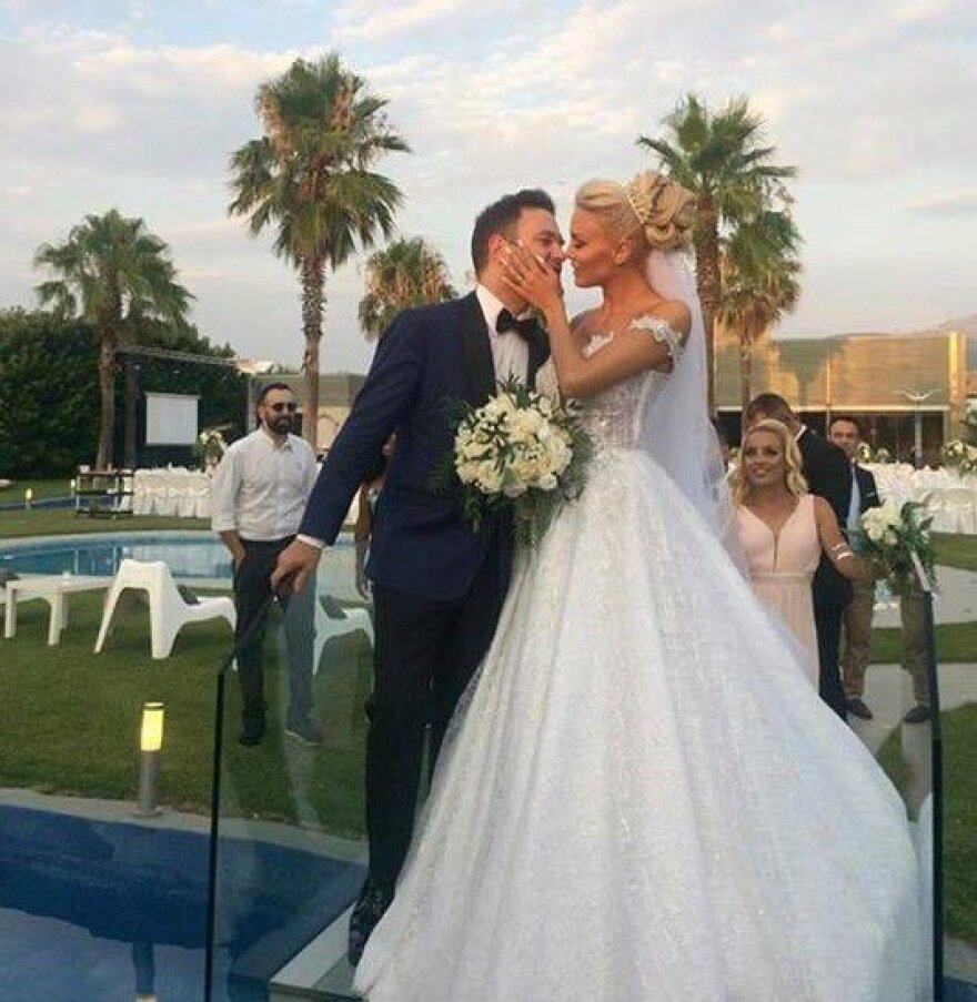  Αλεξάνδρα Παναγιώταρου – Αριστομένης Γιαννόπουλος: Το botox σκοτώνει… τον γάμο 