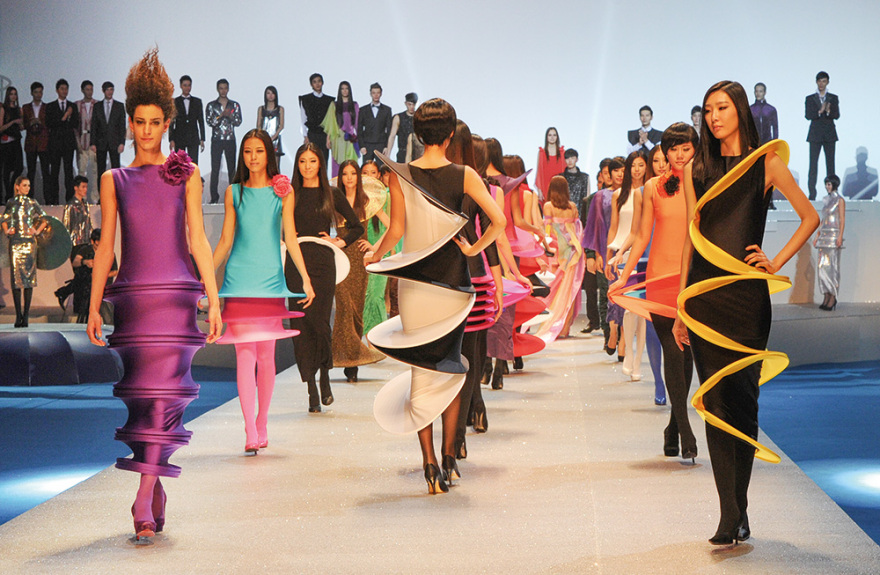 Πιερ Καρντέν: Πέθανε στα 98 του ο σπουδαίος Γάλλος σχεδιαστής μόδας