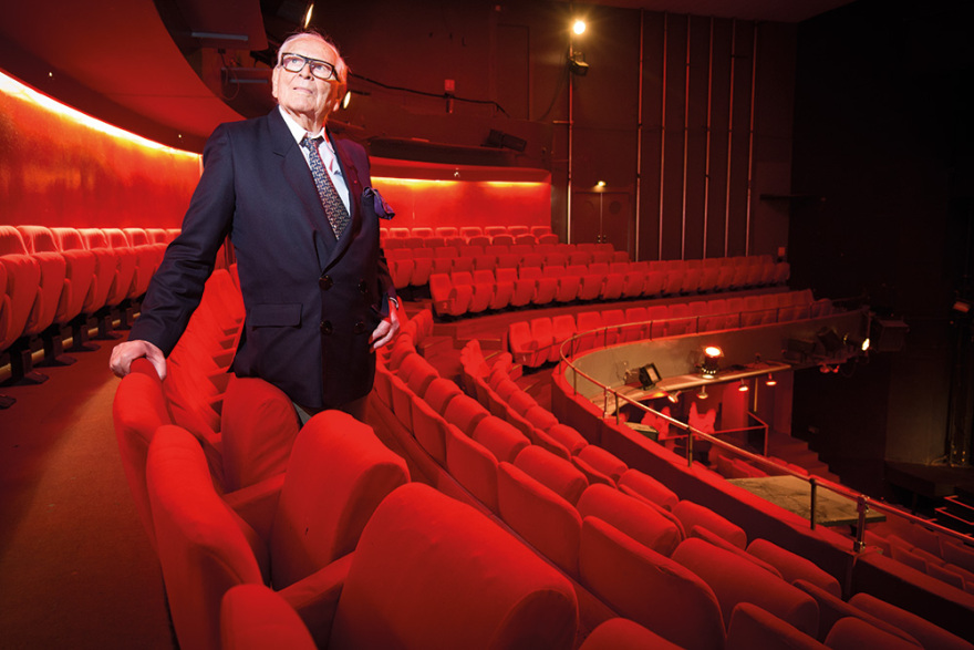 Πιερ Καρντέν: Πέθανε στα 98 του ο σπουδαίος Γάλλος σχεδιαστής μόδας