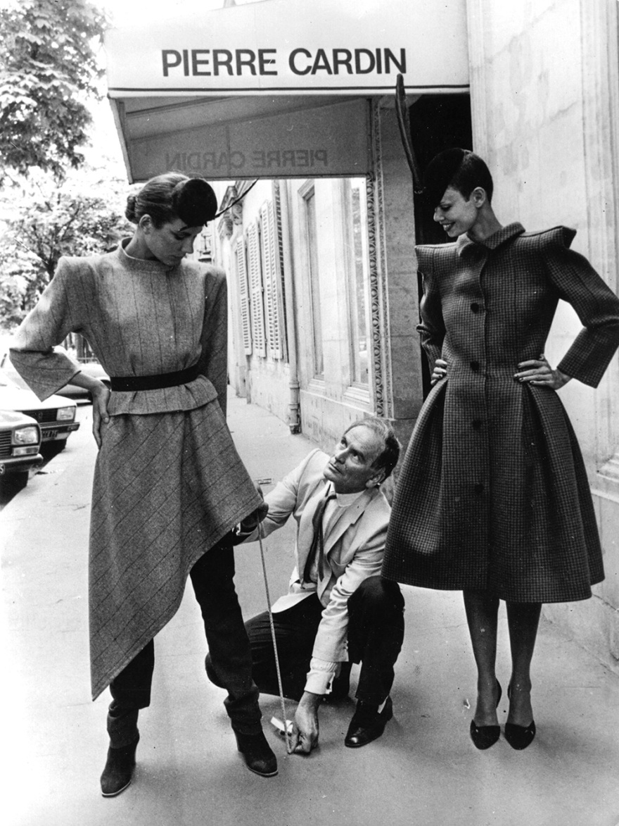 Πιερ Καρντέν: Πέθανε στα 98 του ο σπουδαίος Γάλλος σχεδιαστής μόδας