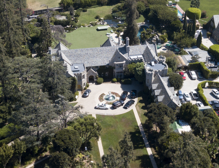 Playboy: Η ζωή για τα «κουνελάκια» του Χέφνερ δεν ήταν και τόσο… ροζ