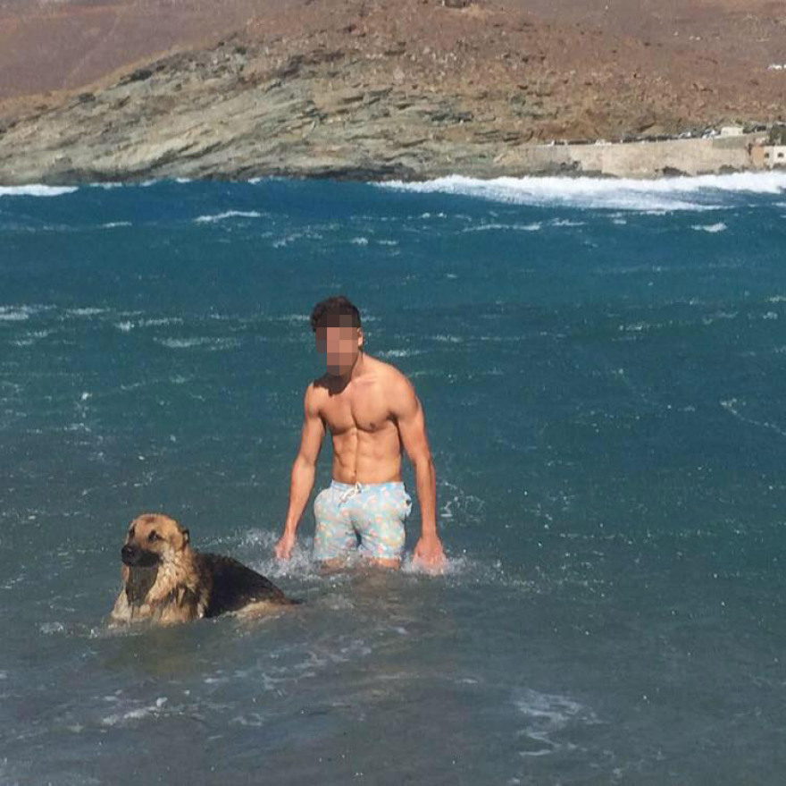 Κορωνοϊός: Διασωληνωμένος 25χρονος στο Ασκληπιείο - Πώς βρέθηκε στη ΜΕΘ έπειτα από δύο αρνητικά τεστ