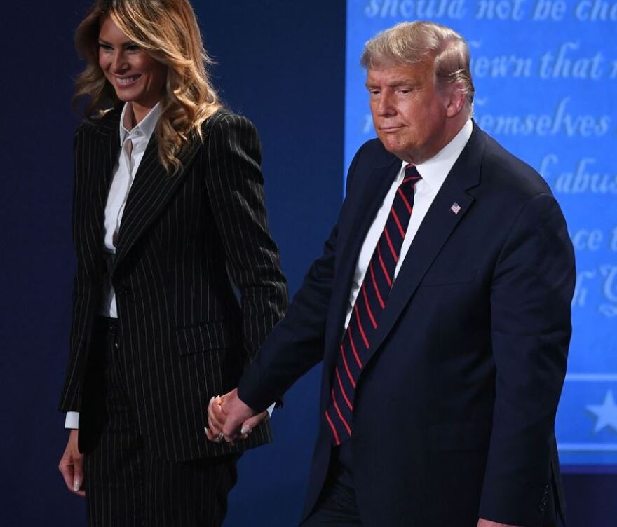 Μελάνια Τραμπ και Τζιλ Μπάιντεν: «Ντιμπέιτ» κομψότητας για τις δύο υποψήφιες πρώτες κυρίες των ΗΠΑ 