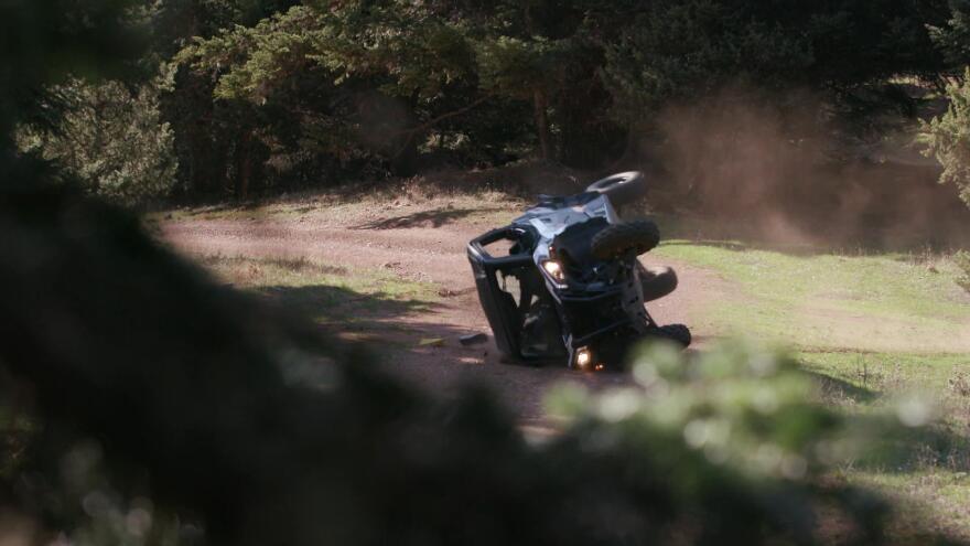 Ατύχημα στο Bachelor: Αναποδογύρισε το αυτοκίνητο που οδηγούσε ο Παναγιώτης Βασιλάκος