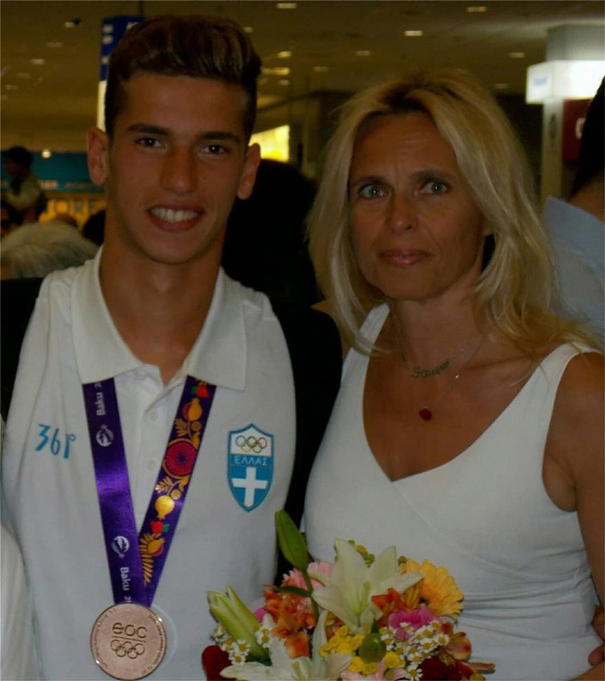 Αδαμάντιος Μαντής: Ξεσπά η μητέρα του μετά το πόρισμα της τροχαίας - «Ο οδηγός παραβίασε τα πάντα»