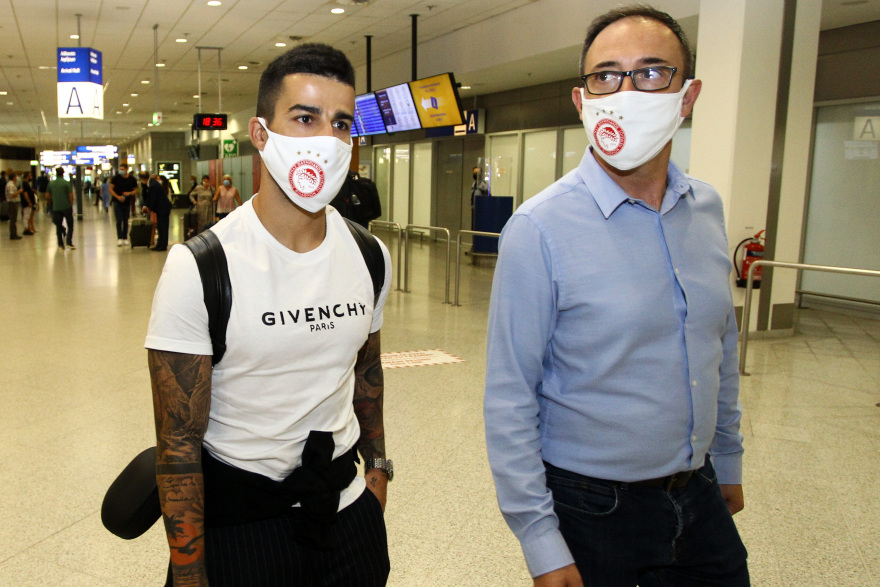 Ήρθε για τον Ολυμπιακό ο Τιάγκο Σίλβα