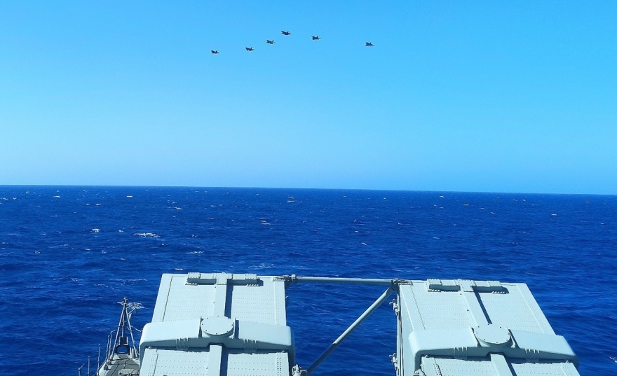 «Ασπίδα» πάνω από το Αιγαίο: Εικόνες που «κόβουν την ανάσα» από τις κοινές στρατιωτικές ασκήσεις Ελλάδας - Αραβικών Εμιράτων