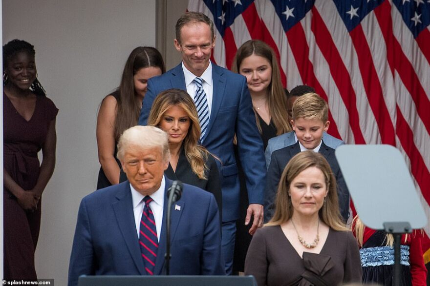 Λευκός Οίκος: Η ημέρα που κόλλησε κορωνοϊό η ελίτ των Ρεπουμπλικανών