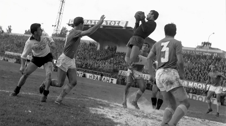 Πεθαίνοντας στο γήπεδο: Θόδωρος Ιωάννου (5 0κτωβρίου 1959) - Μουκάντι Τσιμάνγκα (30 Απριλίου 1995)