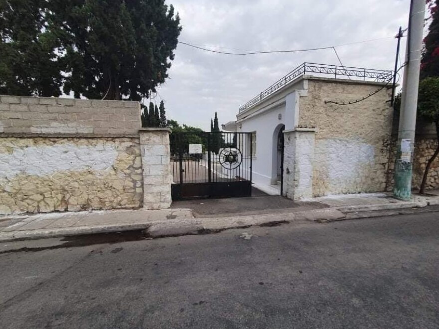 Άμεσα καθαρίστηκε από τον Δήμο Αθηναίων το Εβραϊκό Νεκροταφείο Αθηνών 