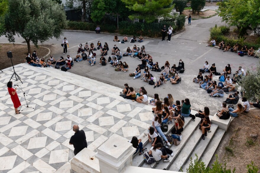 Με μέτρα αντι-COVID άρχισαν μαθήματα οι πρωτοετείς στο Πολυτεχνείο