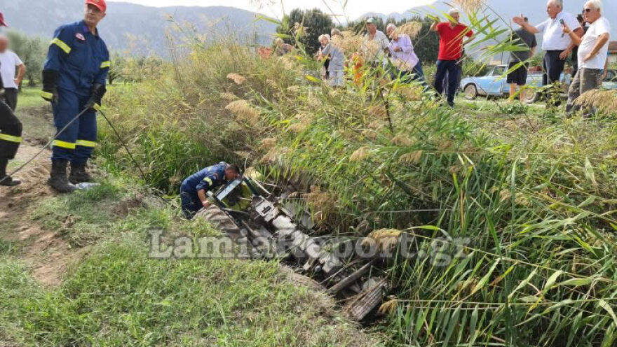 Λαμία: Αγρότης καταπλακώθηκε από το τρακτέρ του – Δείτε βίντεο