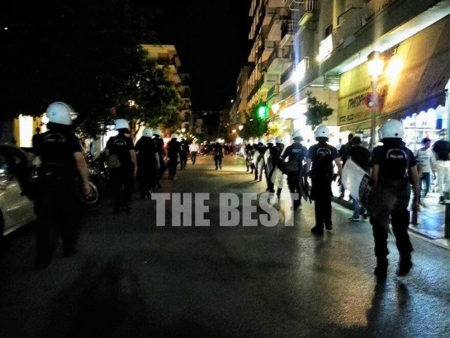 Αντιφασιστικές πορείες σε Θεσσαλονίκη και Πάτρα για τη δίκη της Χρυσής Αυγής 