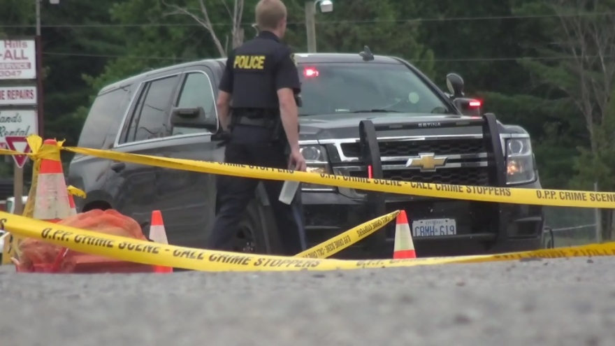 Ιστορίες βίας και θανάτου με αφορμή… μια μάσκα