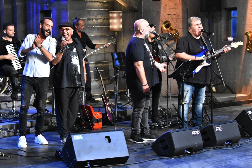 «Στην υγειά μας ρε παιδιά»: Ο Σπύρος Παπαδόπουλος επιστρέφει με ένα ξεχωριστό  αφιέρωμα στον Λαυρέντη Μαχαιρίτσα