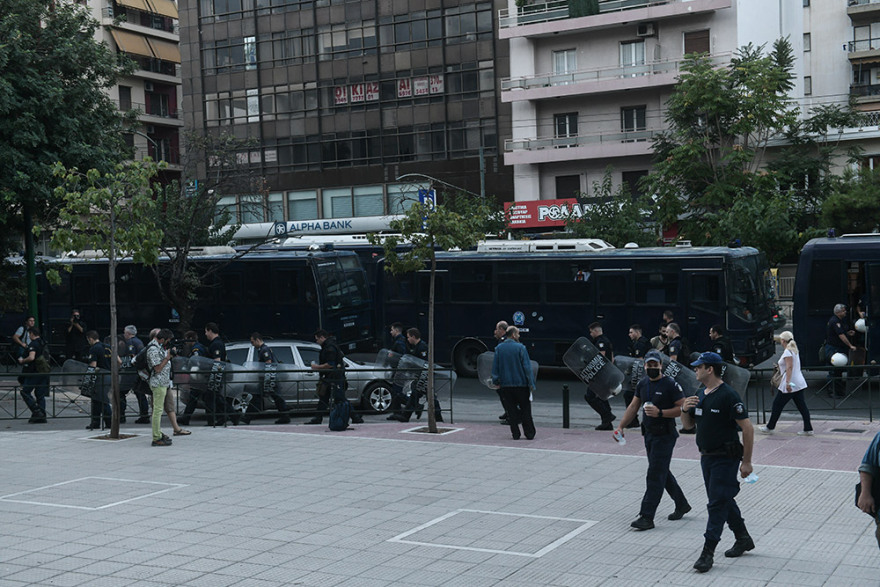 Δίκη Χρυσής Αυγής: Ποιοι δρόμοι είναι κλειστοί γύρω από το Εφετείο - Πού έχει κίνηση