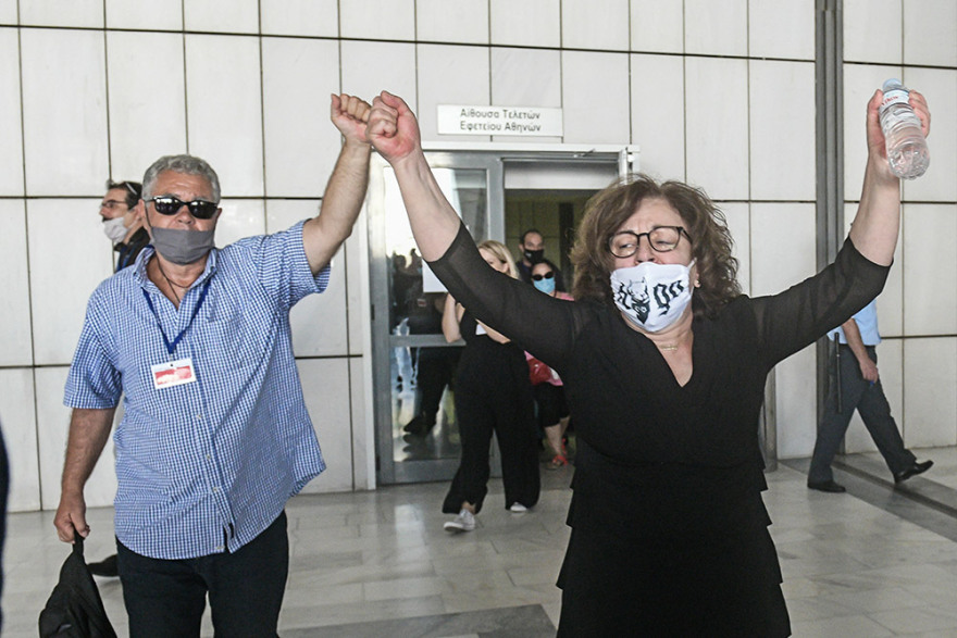 Δίκη Χρυσής Αυγής - Μάγδα Φύσσα: «Ο Παύλος τα κατάφερε... Γιε μου!»